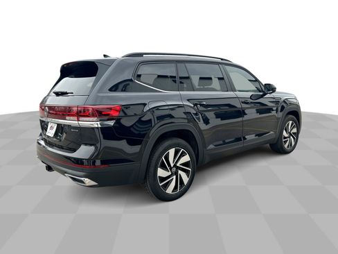 Used 2025 Volkswagen Atlas SE AWD/4WD image 9
