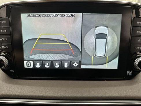 Used 2020 Hyundai Santa Fe Limited w/ Cargo Package FWD image 17
