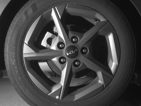 Used 2025 Kia K4 FWD image 15