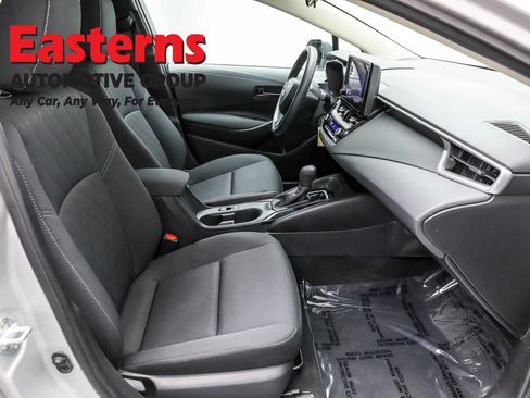 Used 2024 Toyota Corolla LE image 23