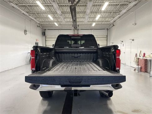 New 2026 Chevrolet Silverado 3500 LTZ w/ LTZ Convenience Package image 15