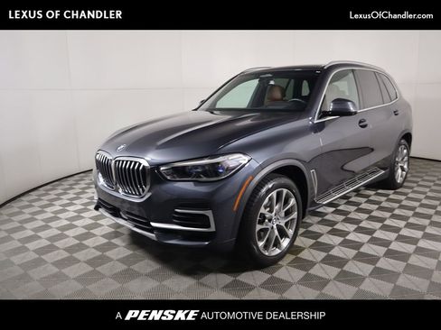 Used 2022 BMW X5 xDrive40i w/ Executive Package image 1