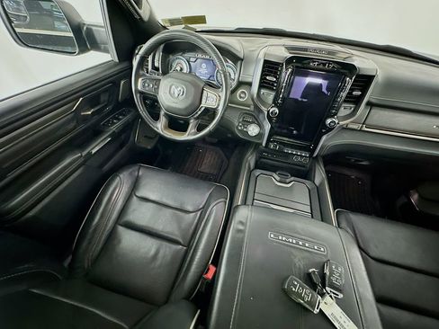 Used 2019 RAM 1500 Limited AWD/4WD image 9