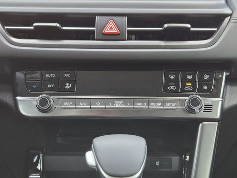 New 2026 Kia Seltos SX AWD/4WD image 16