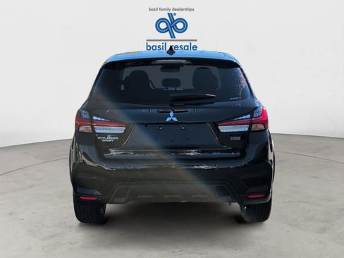 Used 2025 Mitsubishi Outlander Sport LE image 6