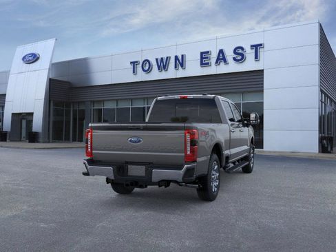 New 2026 Ford F250 Lariat w/ Chrome Package image 8