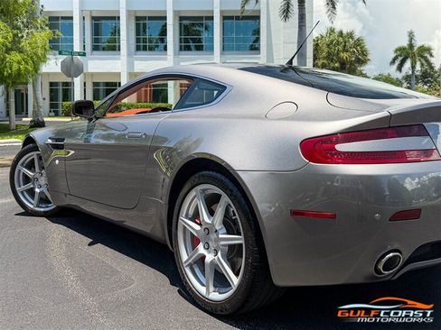 Used 2007 Aston Martin V8 Vantage Coupe RWD image 44
