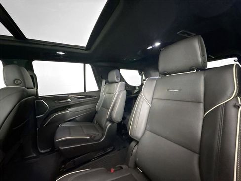 Used 2022 Cadillac Escalade Sport w/ Touring Package image 34