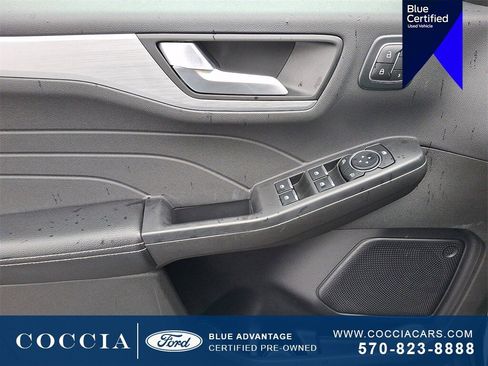 Certified 2023 Ford Escape Platinum w/ Class II Trailer Tow Package image 12