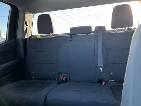 Used 2019 Chevrolet Silverado 1500 Custom w/ Custom Value Package image 24