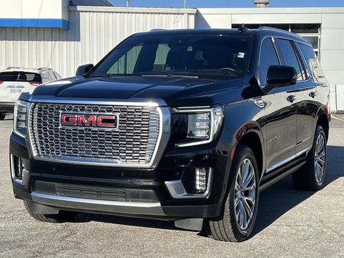 Used 2023 GMC Yukon Denali image 3