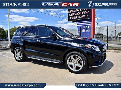Used 2016 Mercedes-Benz GLE 400 4MATIC w/ Lighting Package