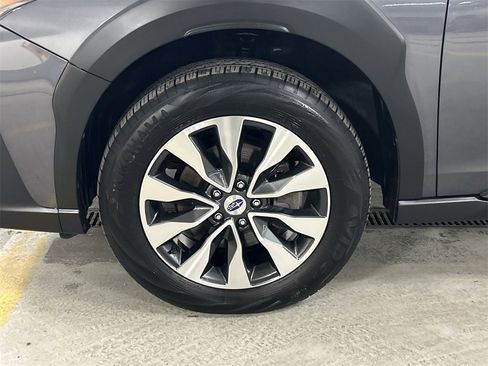 Certified 2023 Subaru Outback Limited image 10