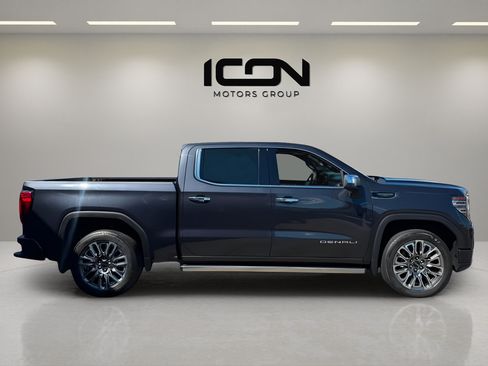 Used 2023 GMC Sierra 1500 Denali Ultimate AWD/4WD image 6