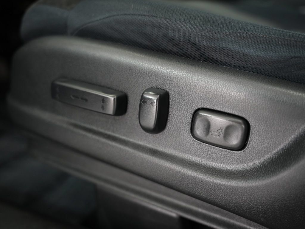 Used 2016 Honda CR-V EX image 45