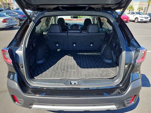 Used 2020 Subaru Outback Limited image 34