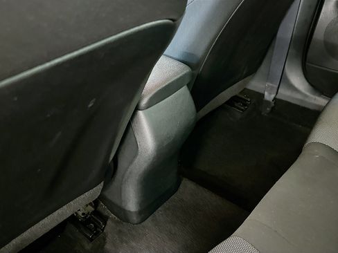 Used 2023 Kia Forte LXS image 27