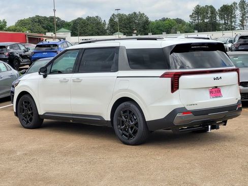 New 2026 Kia Carnival SX Prestige image 3