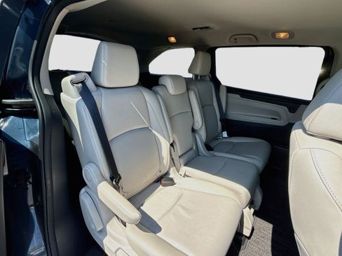 Used 2026 Honda Odyssey EX-L image 27