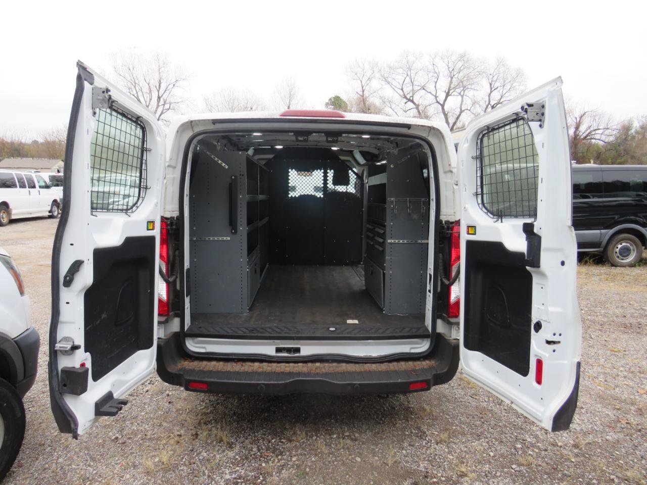 Used 2019 Ford Transit 150 130 Low Roof RWD image 32