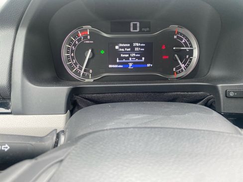 Used 2017 Honda Pilot Touring image 13