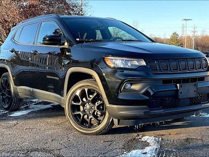 Used 2022 Jeep Compass Altitude