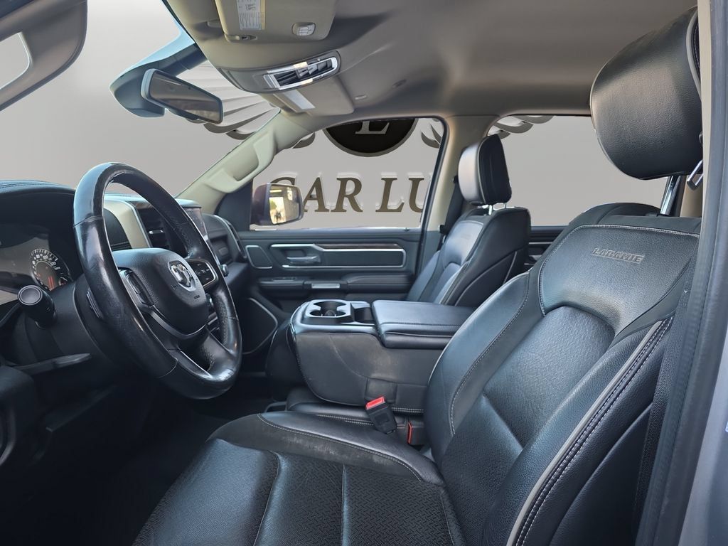 Used 2019 RAM 1500 Laramie AWD/4WD image 9