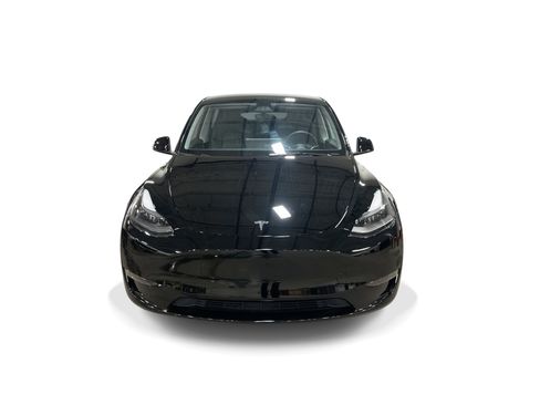 Certified 2023 Tesla Model Y Long Range AWD/4WD image 2