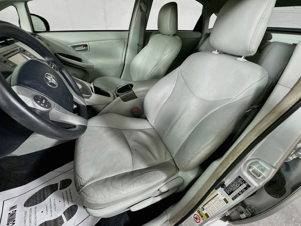 Used 2014 Toyota Prius Three FWD image 24