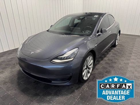 Used 2018 Tesla Model 3 Long Range image 1