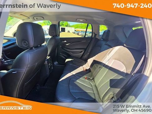 Used 2019 Buick Envision Essence FWD image 24