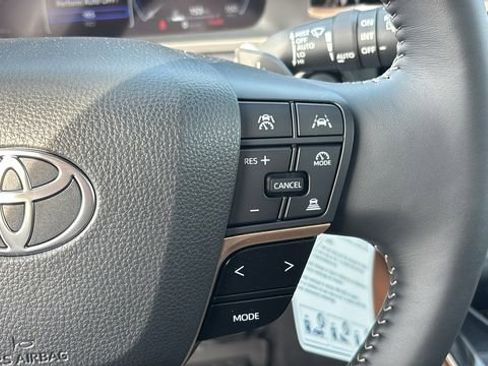 New 2026 Toyota Crown Signia image 19