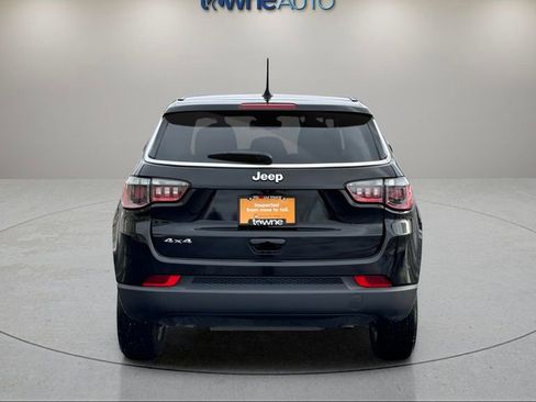 Certified 2025 Jeep Compass Sport image 4