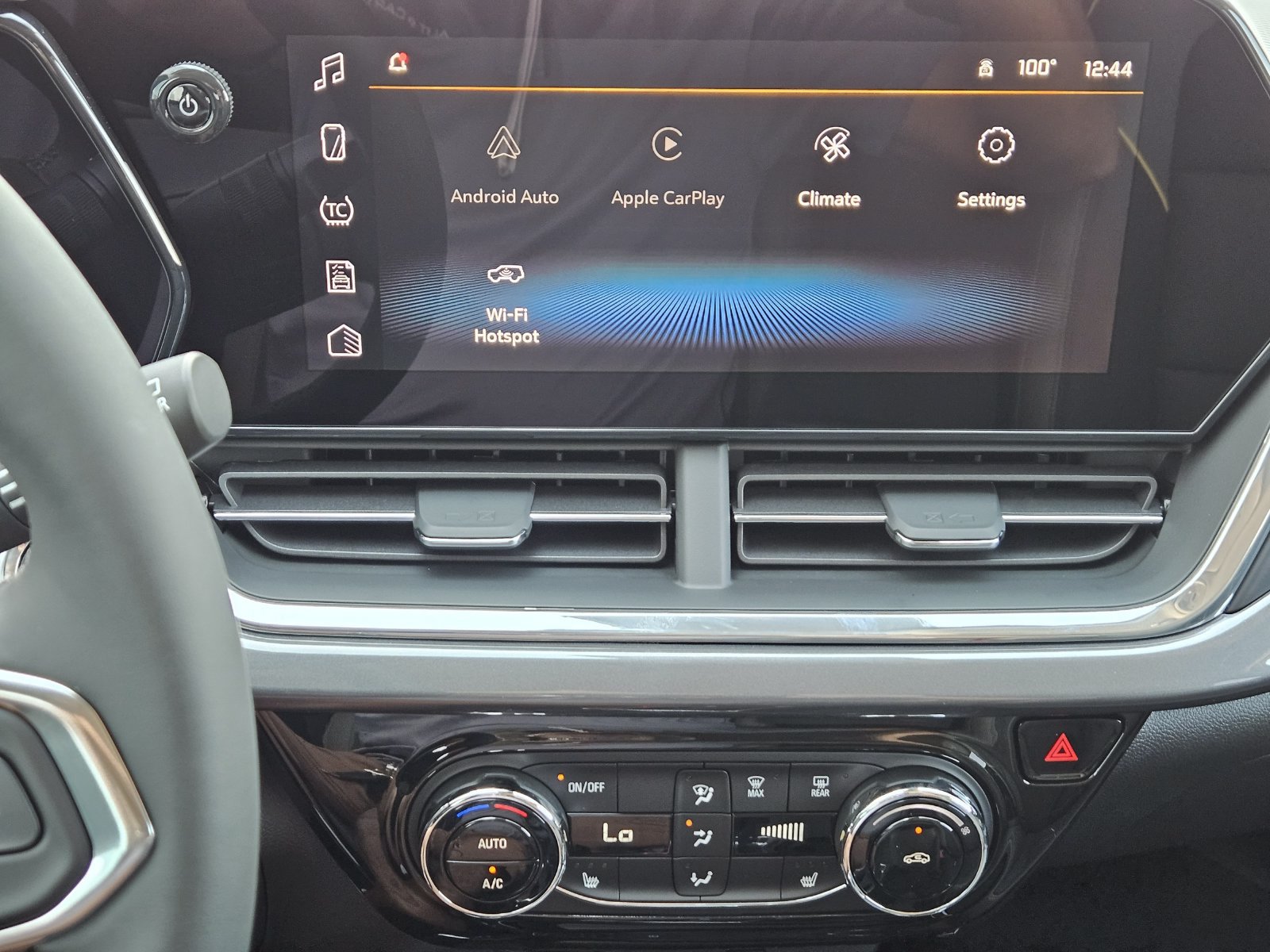 New 2026 Chevrolet Trax ACTIV w/ Driver Confidence Package FWD image 19