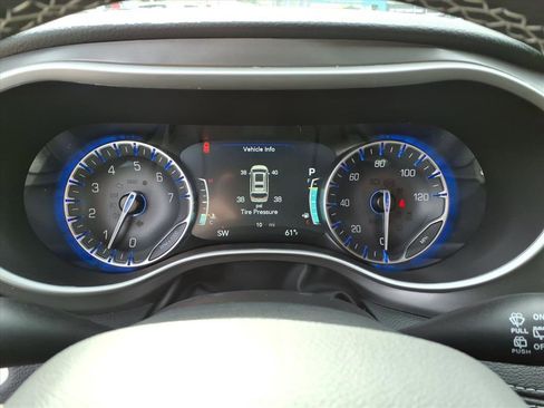 New 2026 Chrysler Pacifica Select image 22