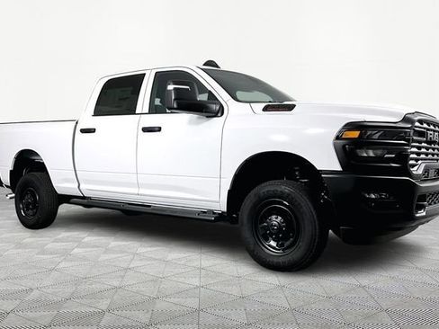 New 2026 RAM 2500 Tradesman AWD/4WD image 3