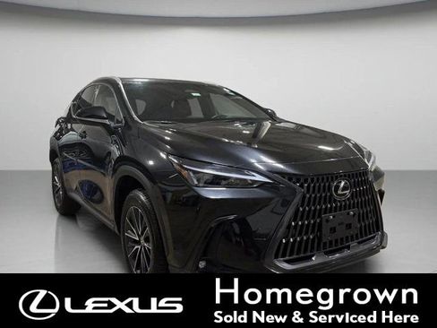 Used 2022 Lexus NX 250 image 1