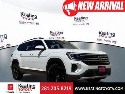 Used 2025 Volkswagen Atlas SE