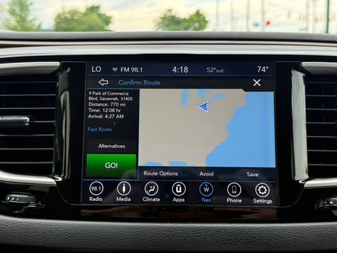 Used 2019 Chrysler Pacifica Touring Plus w/ Tire & Wheel Group FWD image 37
