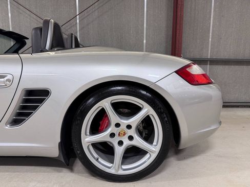 Used 2006 Porsche Boxster S RWD image 12
