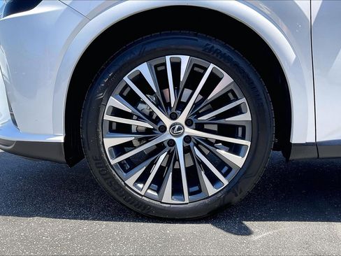 Used 2023 Lexus RX 350 Premium Plus w/ Cold Area Package FWD image 10