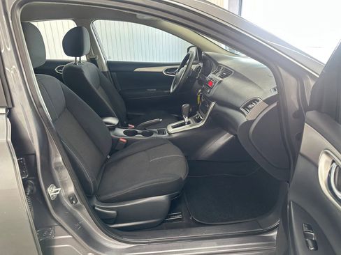 Used 2015 Nissan Sentra S image 14