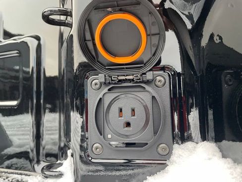 New 2026 Chevrolet Silverado 3500 LT w/ All Star Edition image 13