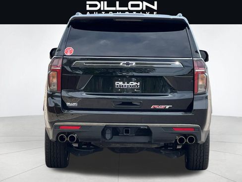 Used 2022 Chevrolet Suburban RST w/ Sport Performance Package AWD/4WD image 5