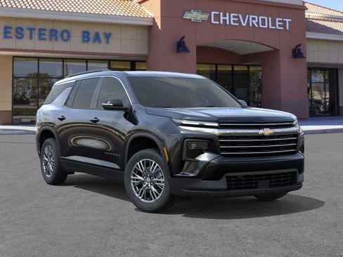 New 2026 Chevrolet Traverse LT w/ LPO, Floor Liner Package image 7