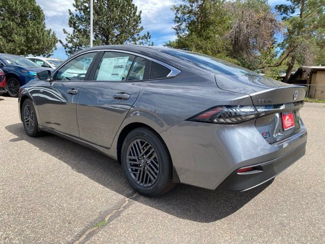 New 2027 Nissan Sentra SV FWD image 3