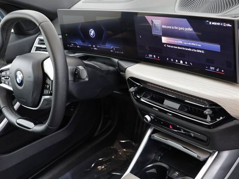 Certified 2025 BMW 330i xDrive Sedan image 22