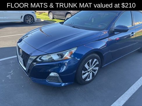 Used 2020 Nissan Altima 2.5 S FWD image 2