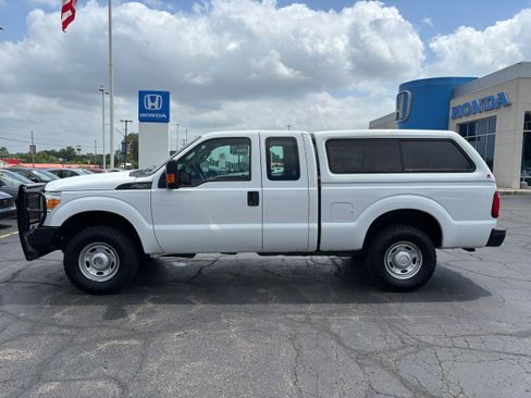 Used 2013 Ford F250 XL w/ PWR Equipment Group AWD/4WD image 1