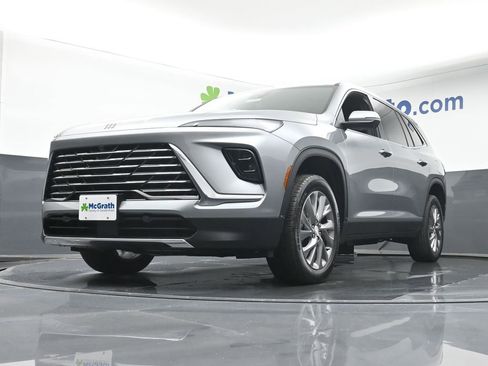 New 2026 Buick Enclave Preferred w/ Power Package image 6